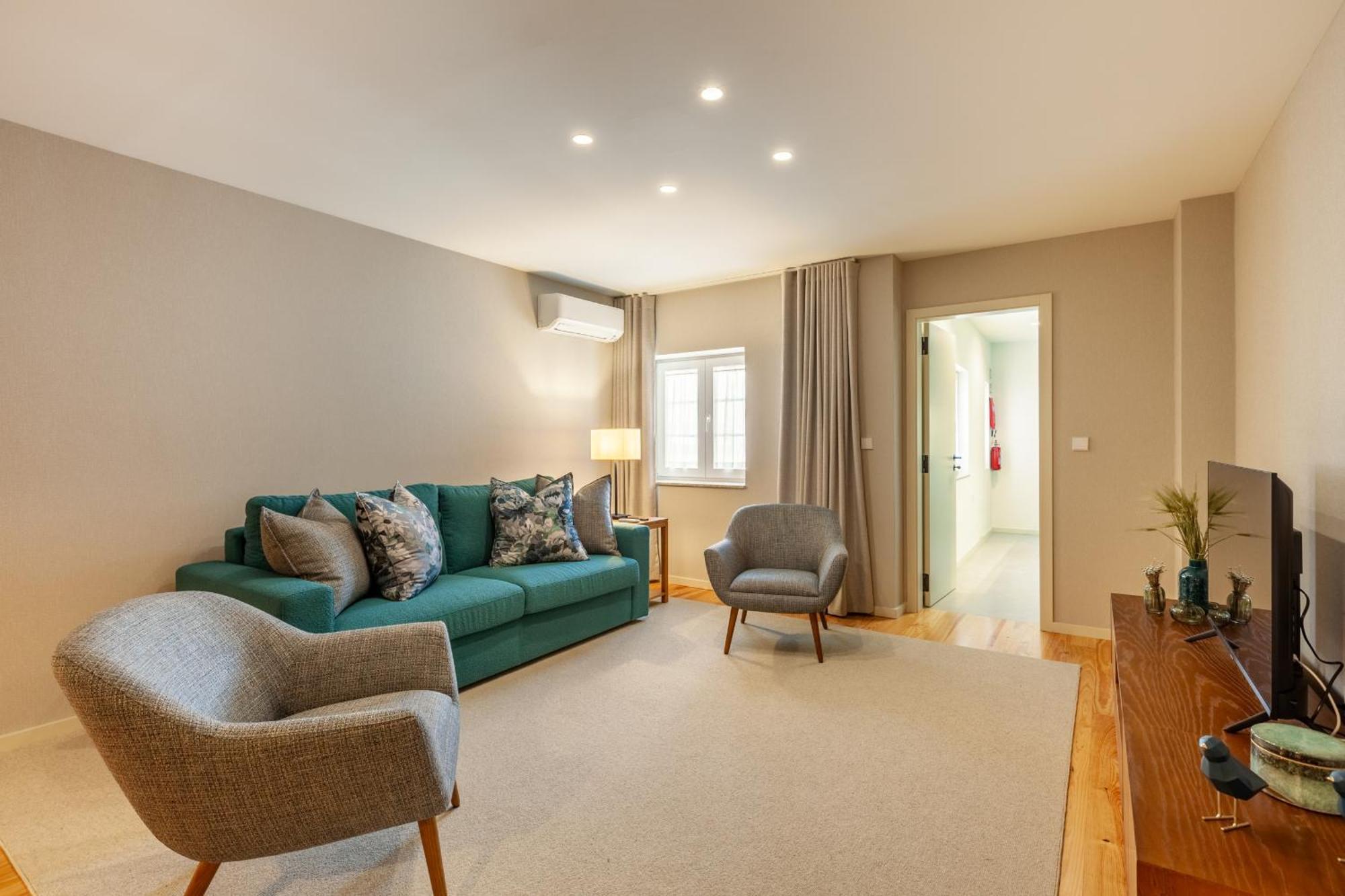 Savvy Signature Apartments Порту Экстерьер фото